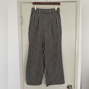 Everlane The Draper Pleated Pant in Buttersmooth size 2 SHORT